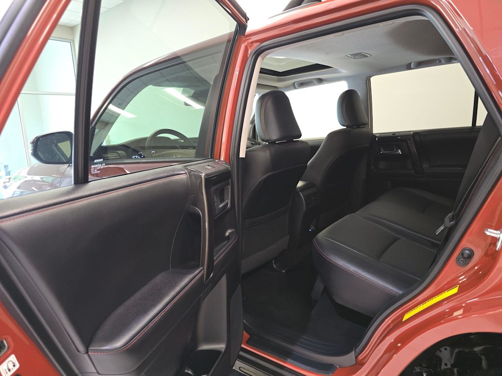 Thumbnail: 2024 Toyota 4Runner - 30