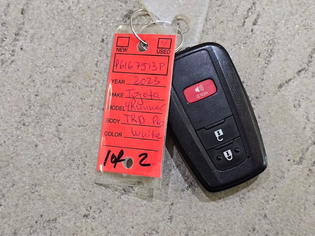Thumbnail: 2023 Toyota 4Runner - 20