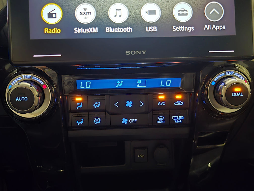 Thumbnail: 2021 Toyota 4Runner - 24