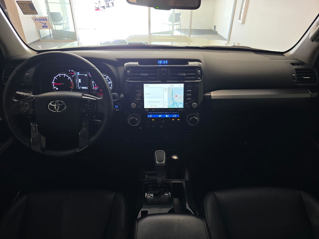 Thumbnail: 2021 Toyota 4Runner - 10