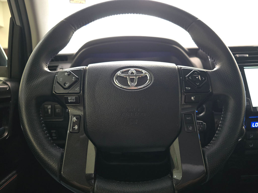 Thumbnail: 2021 Toyota 4Runner - 23