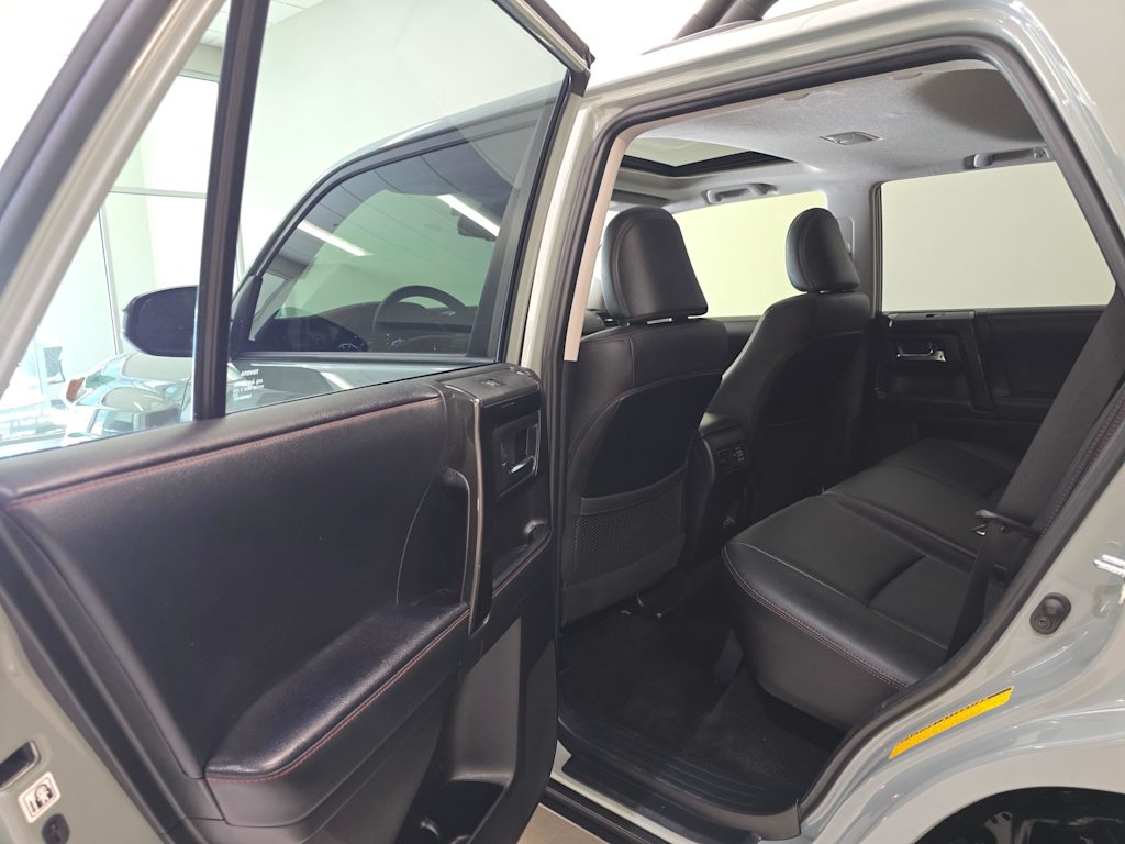Thumbnail: 2021 Toyota 4Runner - 29