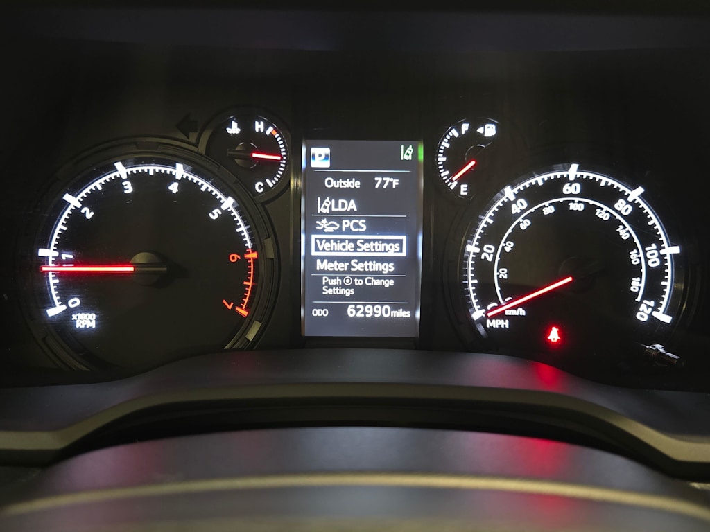 Thumbnail: 2022 Toyota 4Runner - 18
