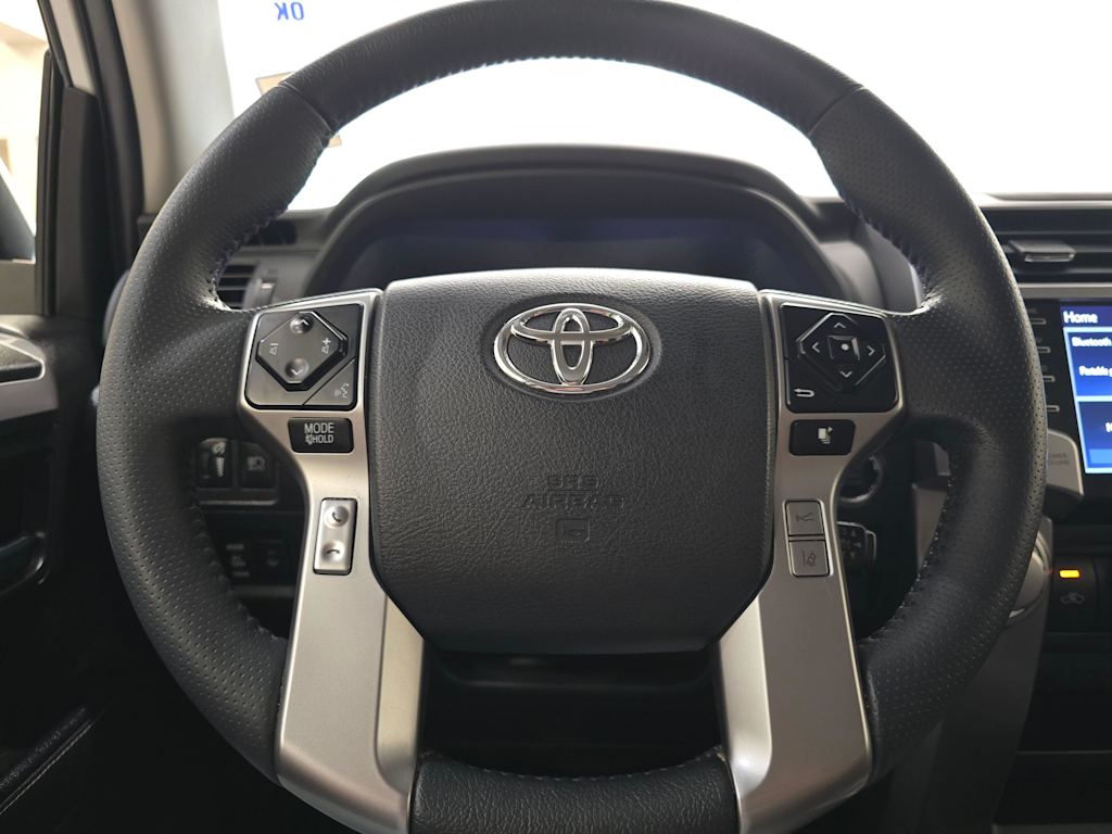 Thumbnail: 2022 Toyota 4Runner - 14