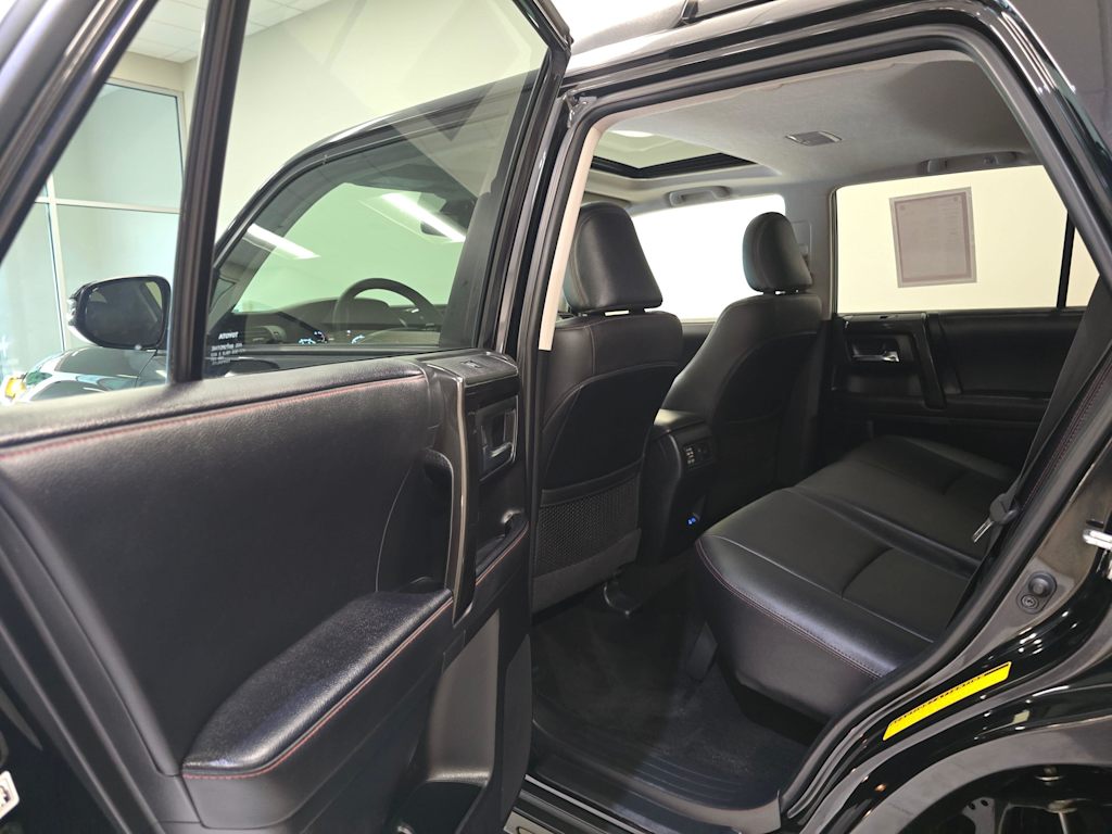 Thumbnail: 2023 Toyota 4Runner - 30
