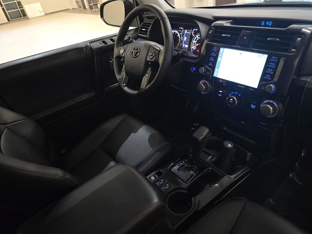 Thumbnail: 2023 Toyota 4Runner - 15