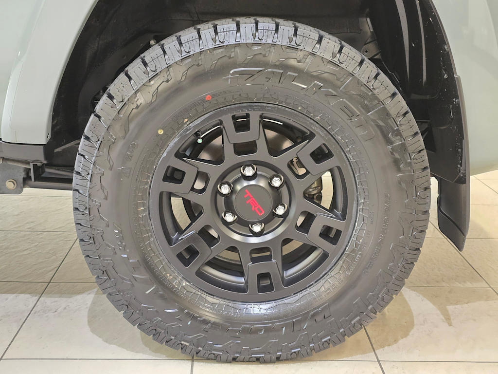 Thumbnail: 2023 Toyota 4Runner - 8