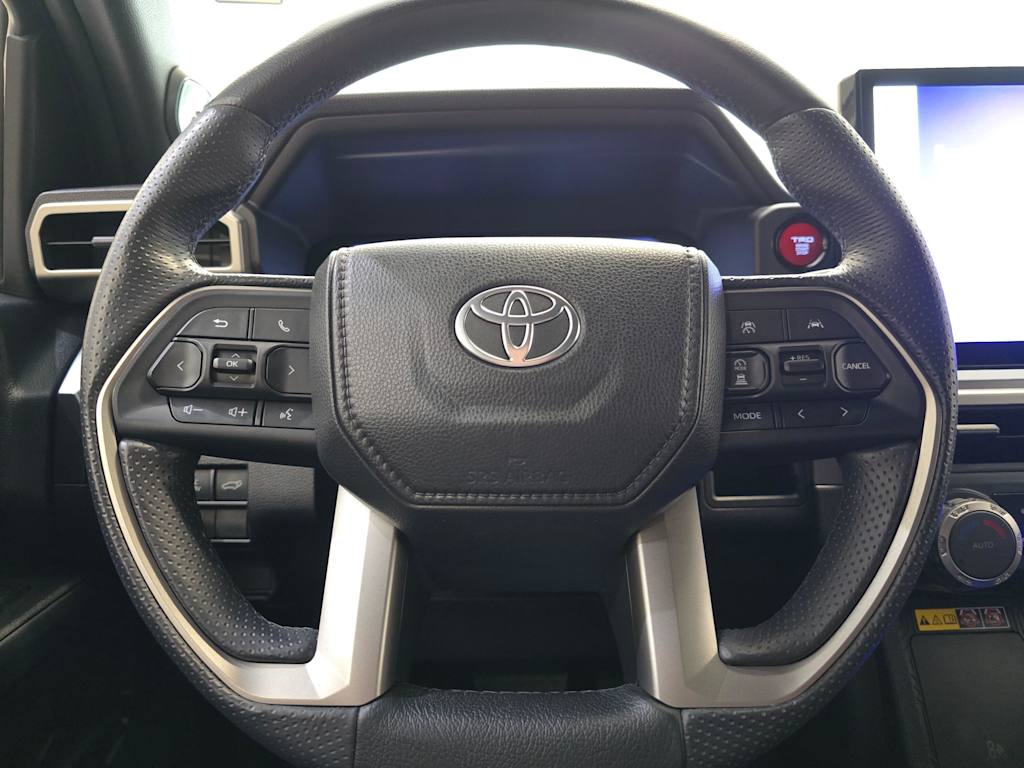 Thumbnail: 2025 Toyota 4Runner - 14