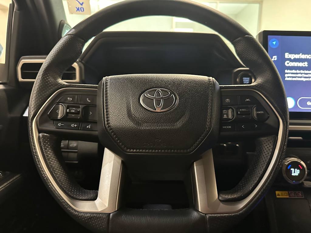 Thumbnail: 2025 Toyota 4Runner - 14