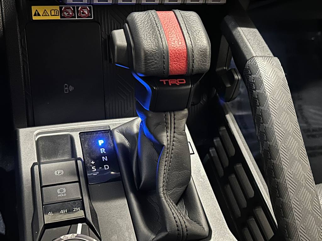 Thumbnail: 2025 Toyota 4Runner - 25
