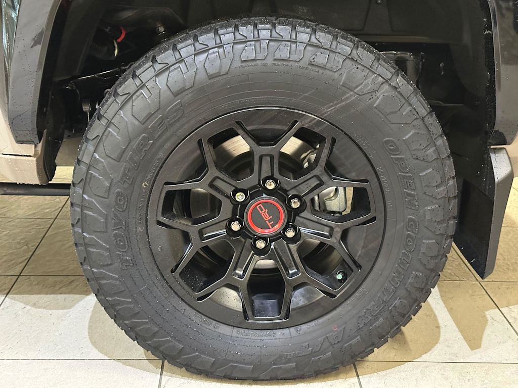 Thumbnail: 2025 Toyota 4Runner - 8