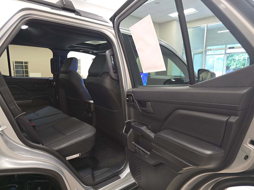 Thumbnail: 2026 Toyota 4Runner - 32