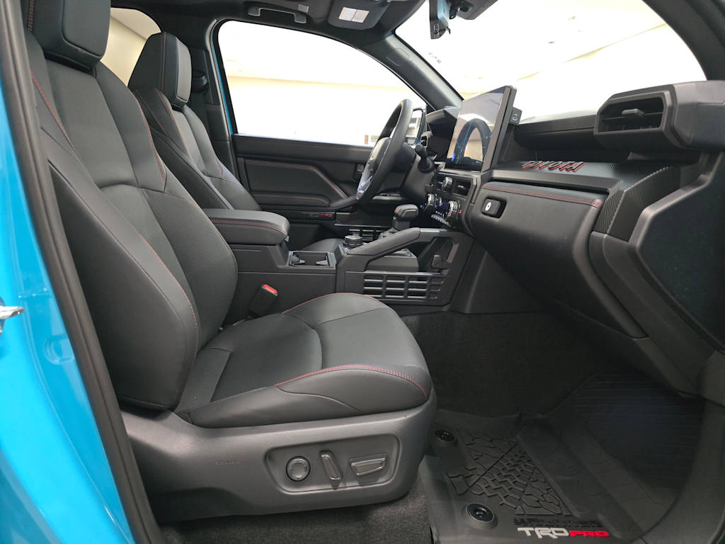 Thumbnail: 2026 Toyota 4Runner - 12