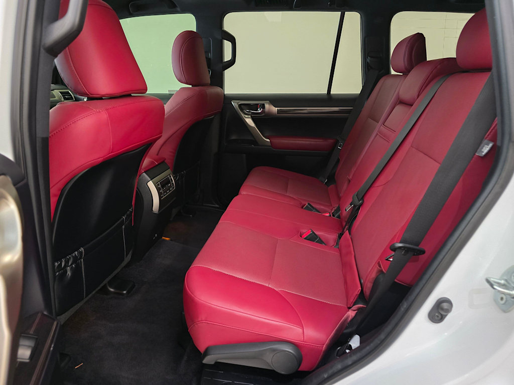 Thumbnail: 2021 Lexus GX - 13