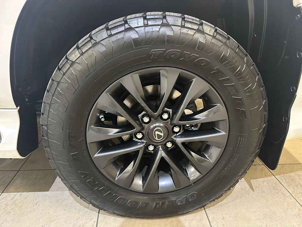 Thumbnail: 2021 Lexus GX - 7