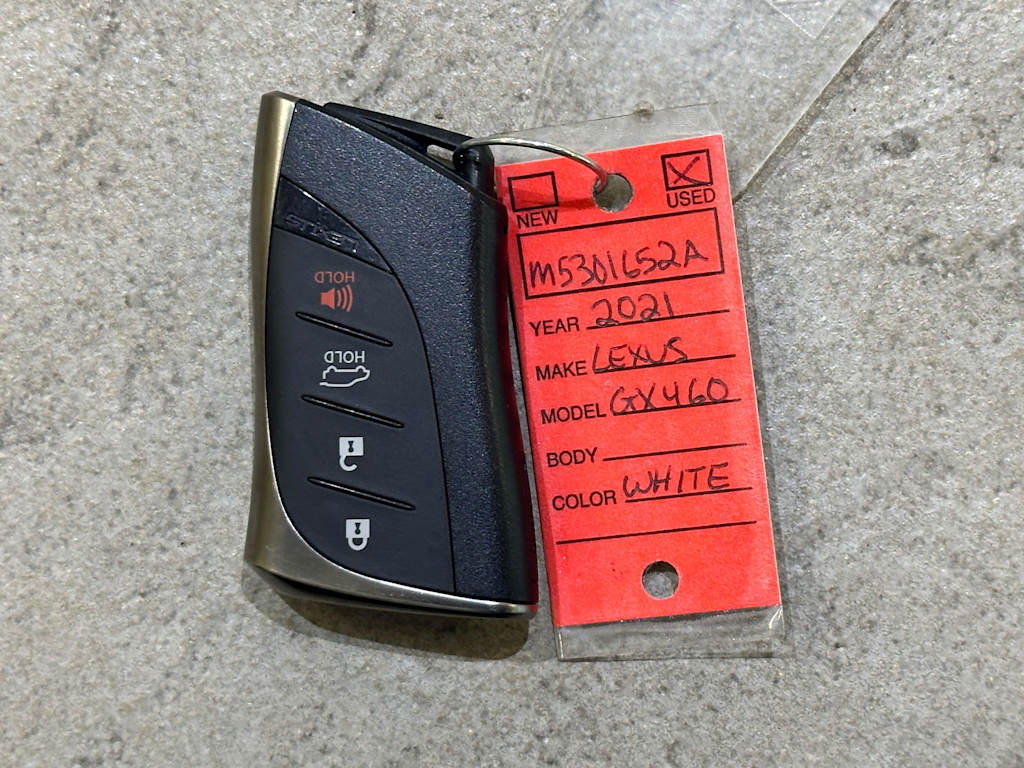 Thumbnail: 2021 Lexus GX - 19