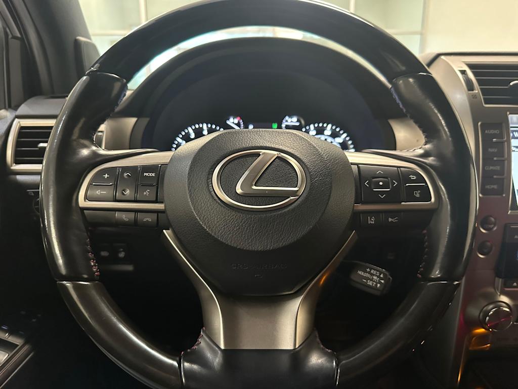 Thumbnail: 2021 Lexus GX - 13
