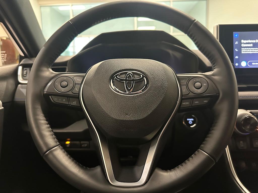 Thumbnail: 2024 Toyota RAV4 - 12