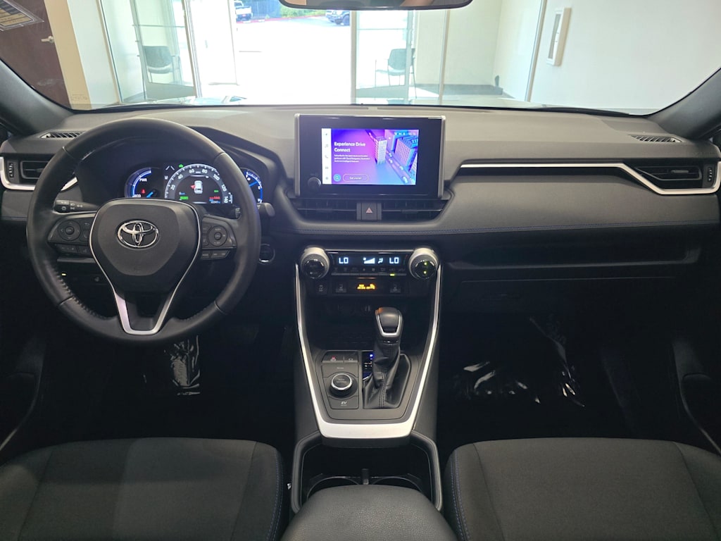 Thumbnail: 2024 Toyota RAV4 - 10