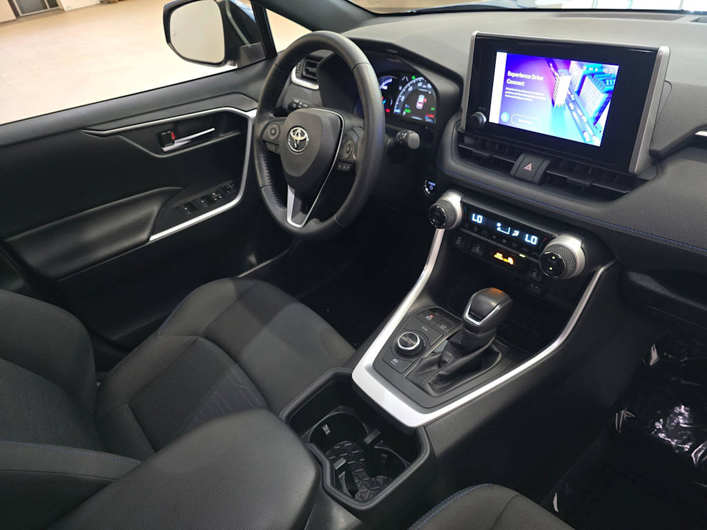 Thumbnail: 2024 Toyota RAV4 - 15
