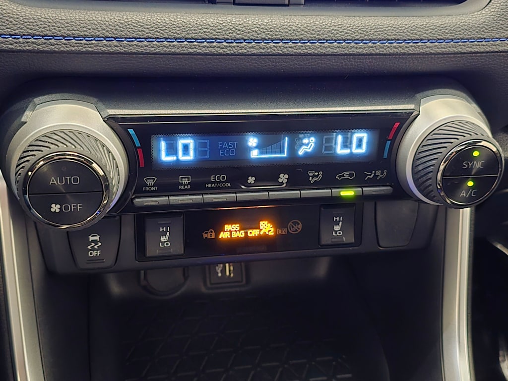 Thumbnail: 2024 Toyota RAV4 - 24
