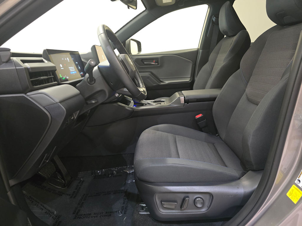 Thumbnail: 2026 Toyota RAV4 - 10