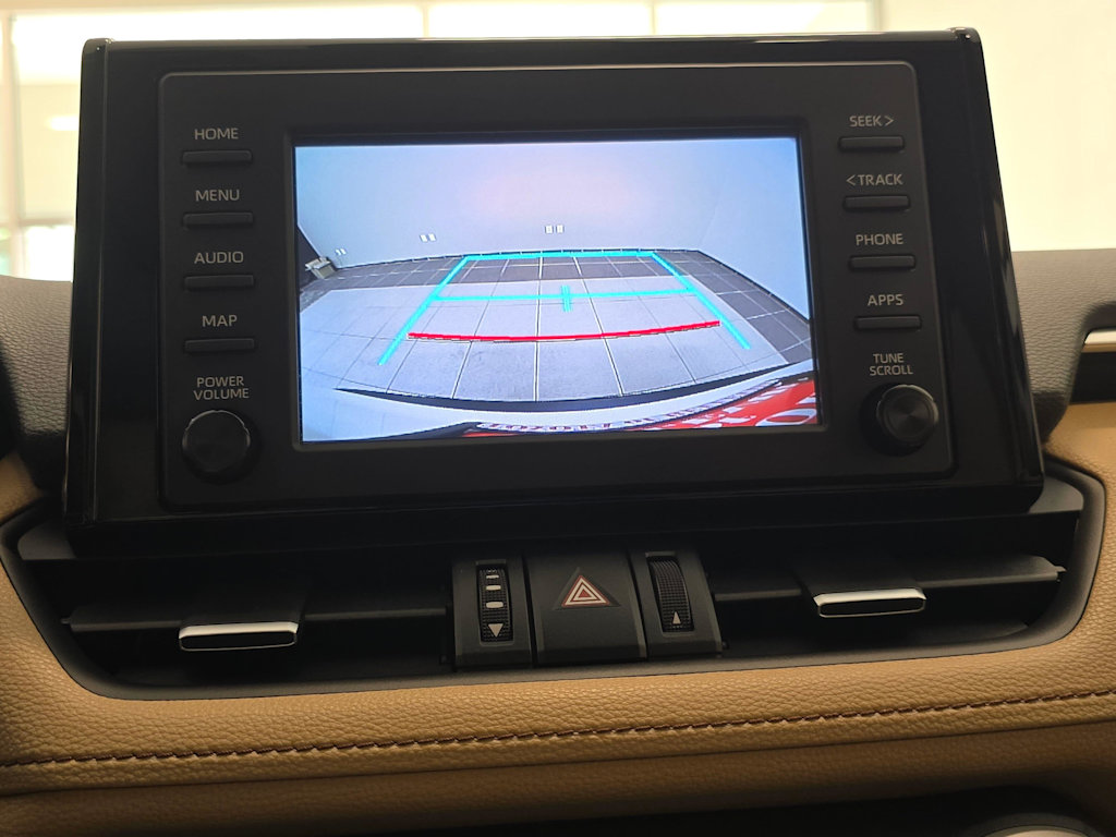 Thumbnail: 2019 Toyota RAV4 - 14