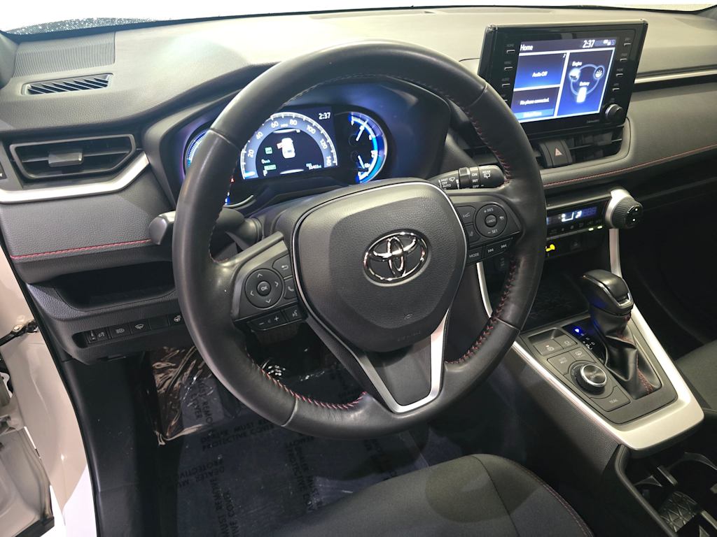 Thumbnail: 2022 Toyota RAV4 - 2
