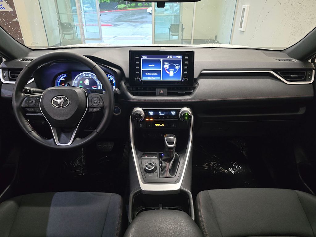 Thumbnail: 2022 Toyota RAV4 - 10
