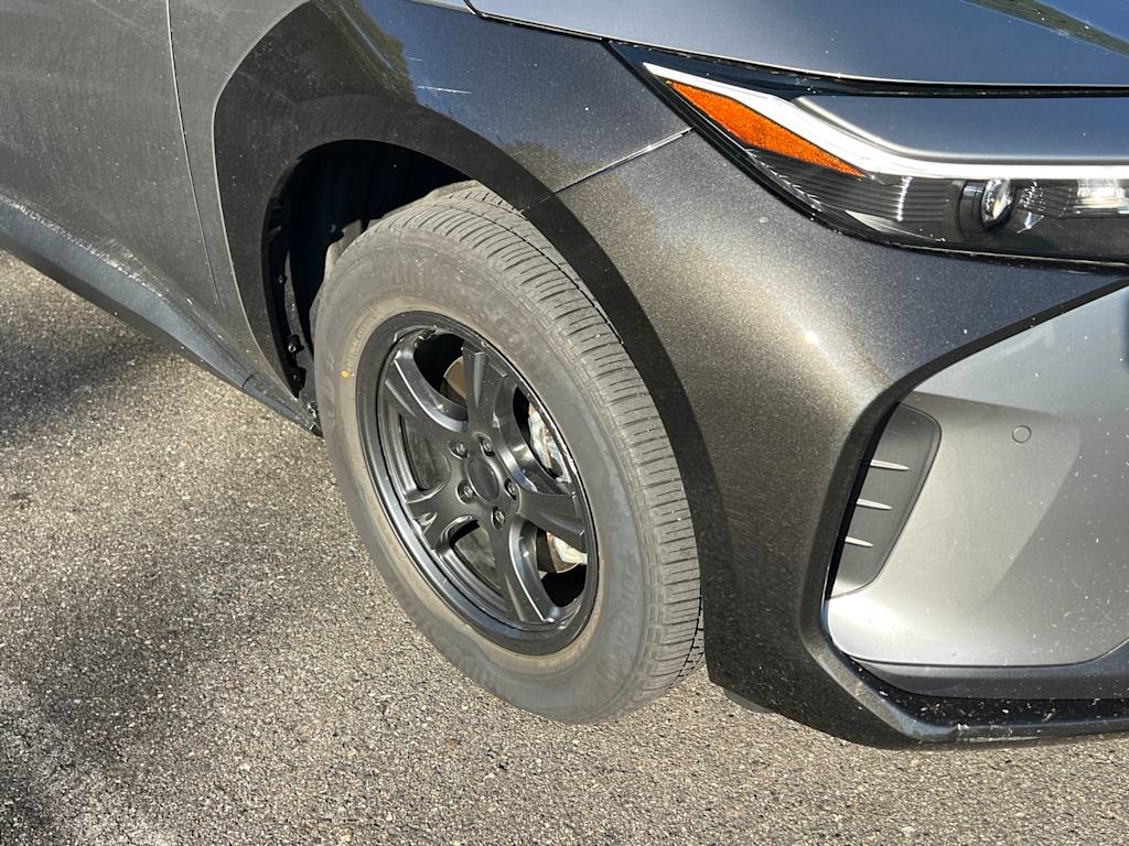 Thumbnail: 2024 Toyota bZ4X - 6