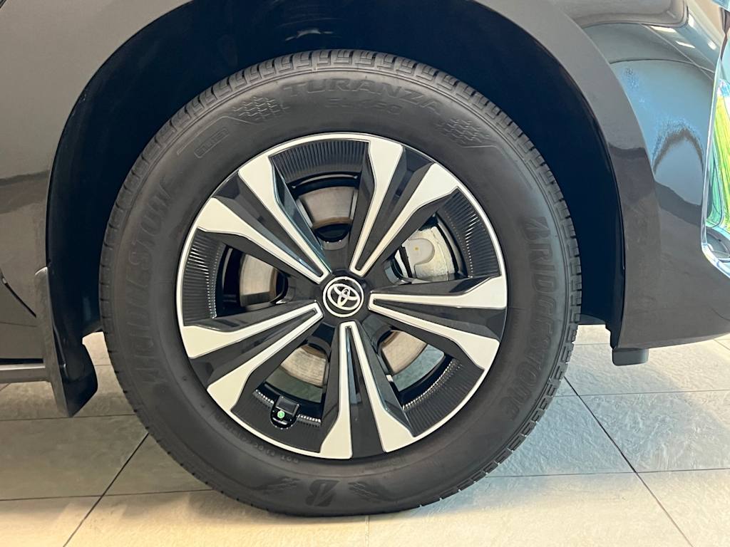 Thumbnail: 2024 Toyota bZ4X - 8