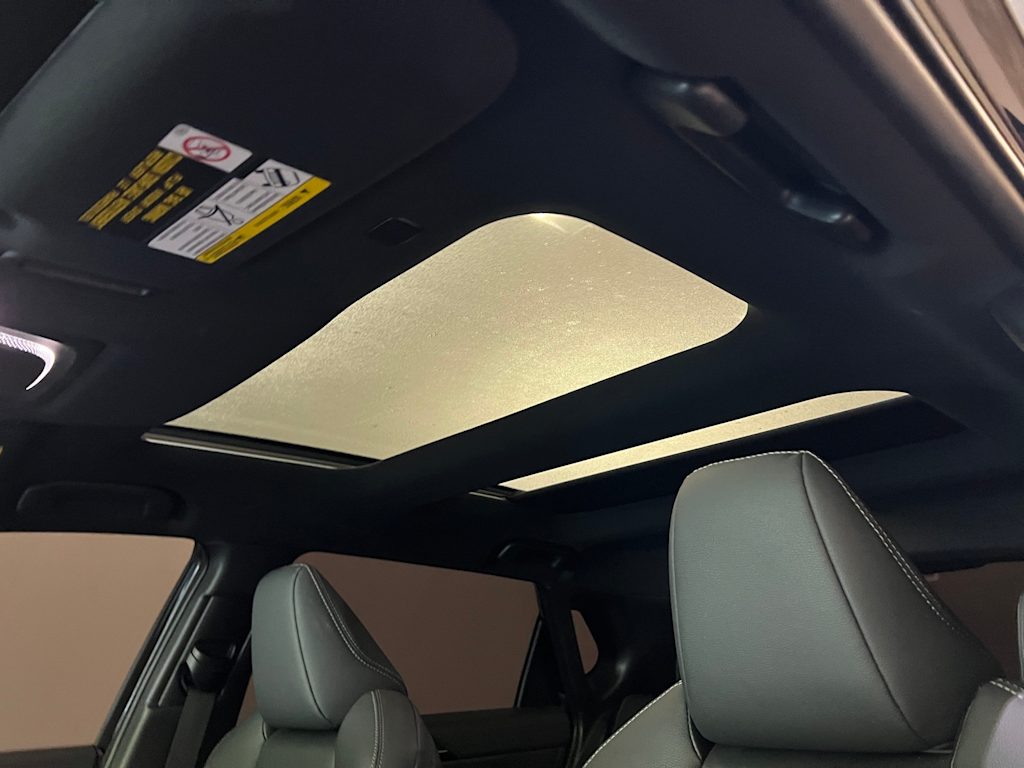 Thumbnail: 2024 Toyota bZ4X - 21