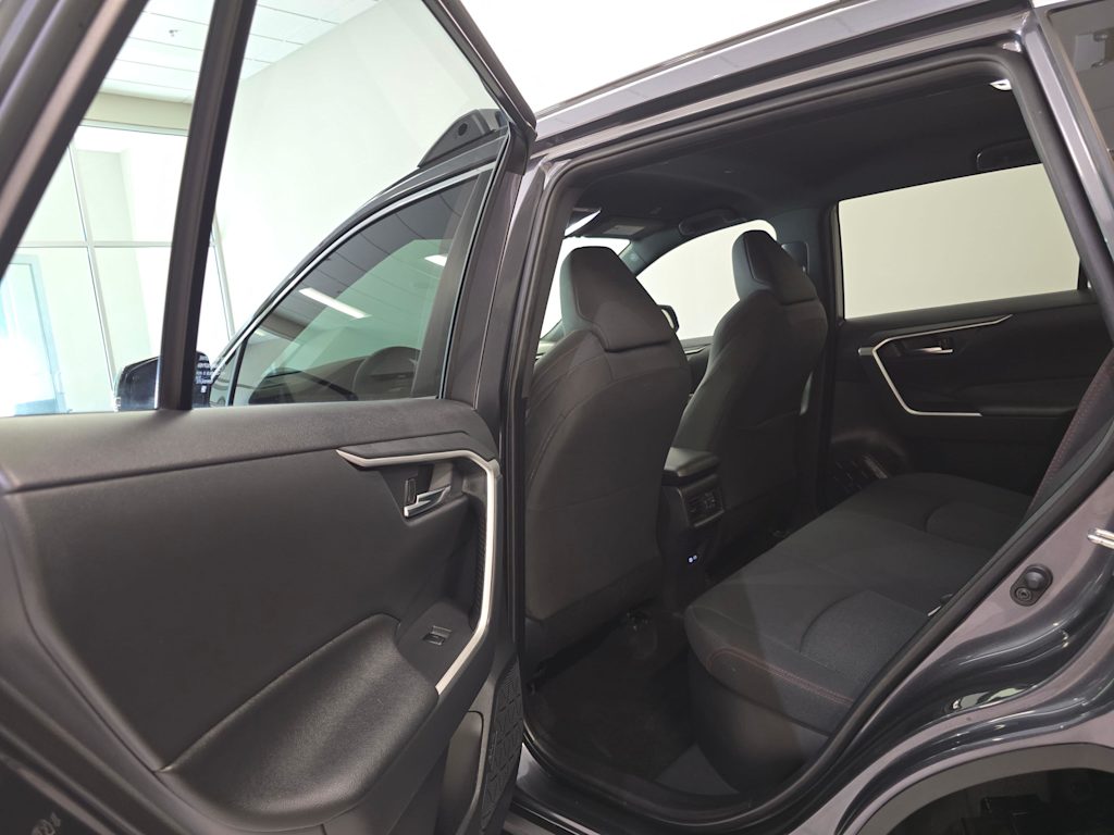 Thumbnail: 2024 Toyota RAV4 - 28