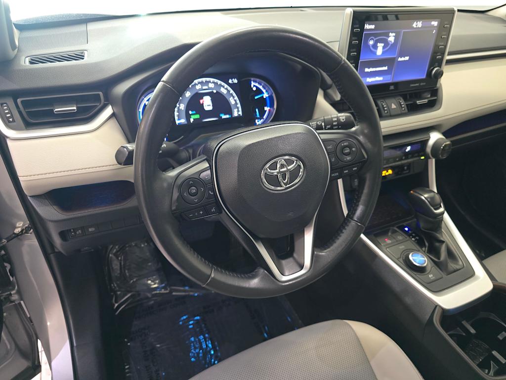 Thumbnail: 2022 Toyota RAV4 - 2