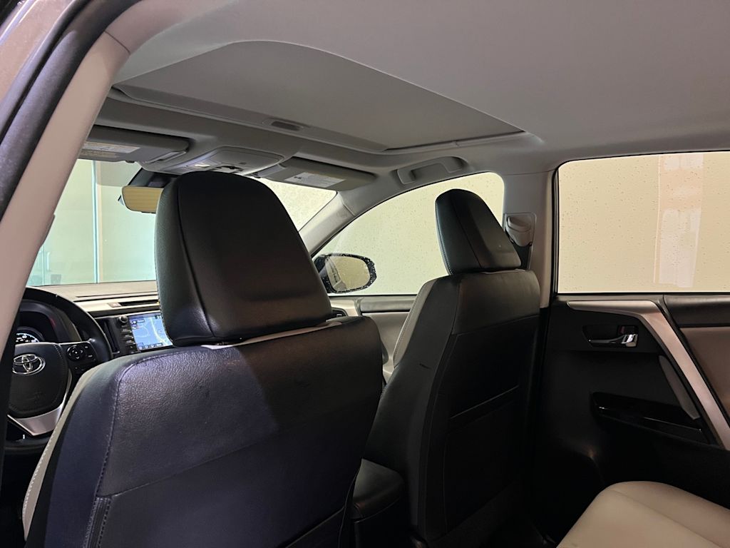 Thumbnail: 2017 Toyota RAV4 - 13