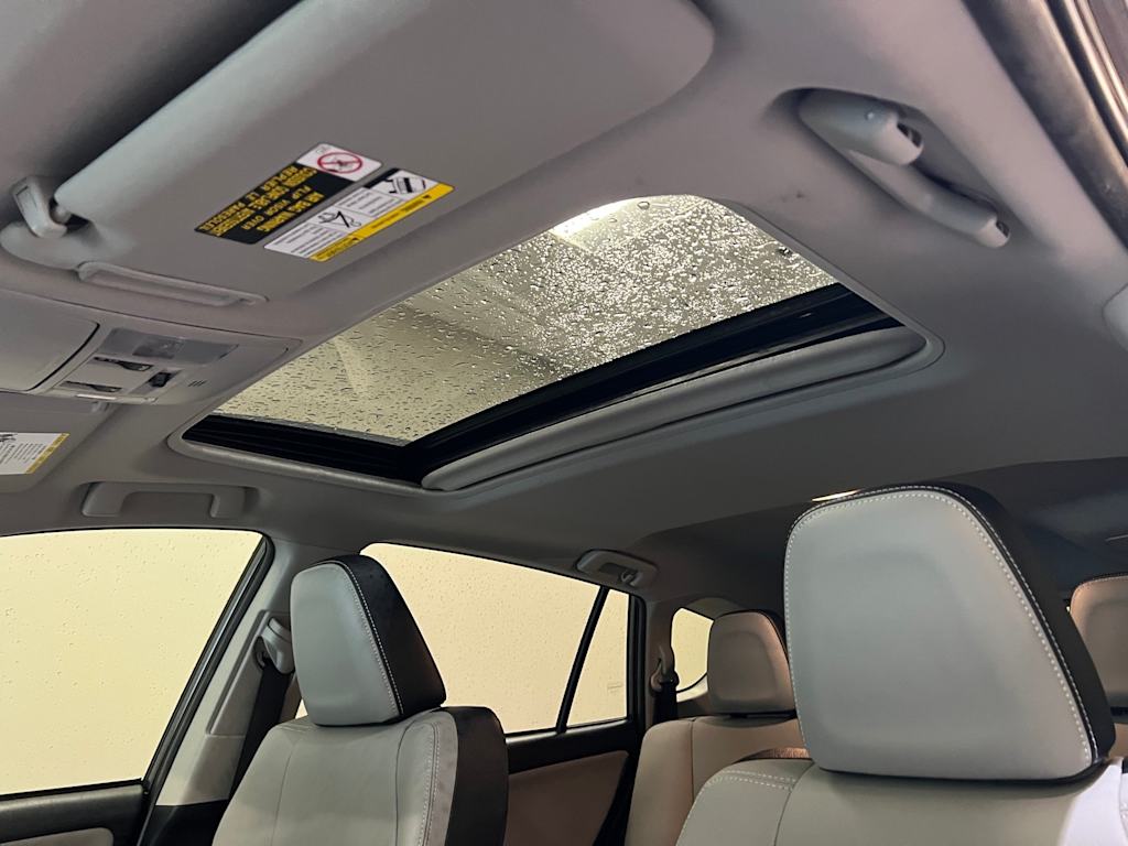 Thumbnail: 2017 Toyota RAV4 - 23