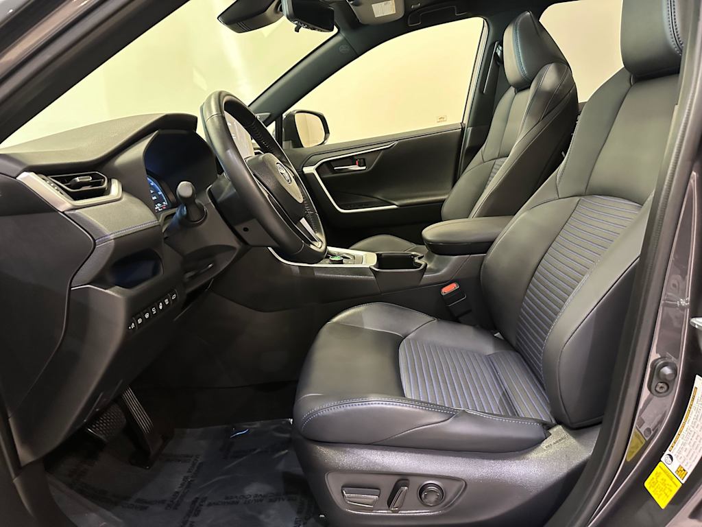 Thumbnail: 2024 Toyota RAV4 - 11