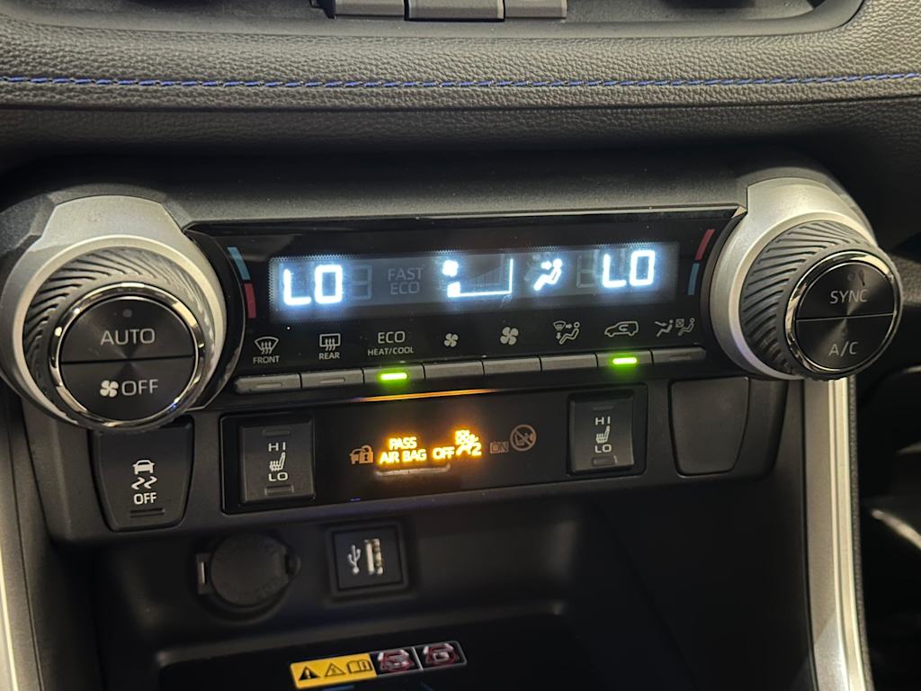 Thumbnail: 2024 Toyota RAV4 - 24