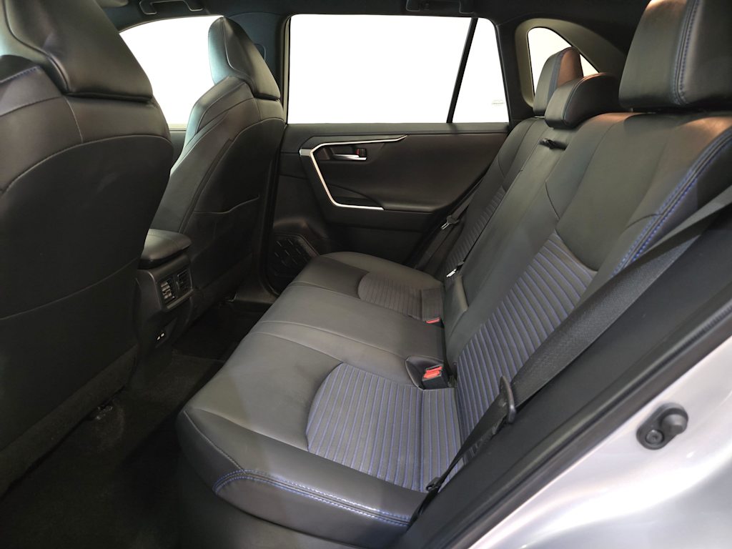 Thumbnail: 2021 Toyota RAV4 - 13