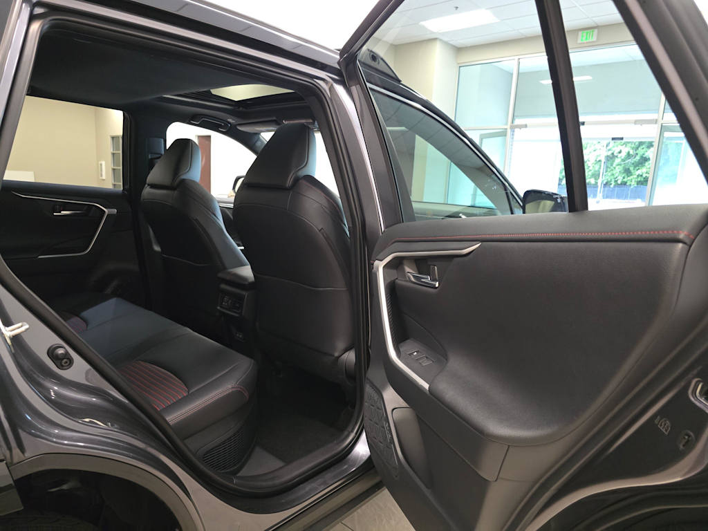 Thumbnail: 2025 Toyota RAV4 - 11