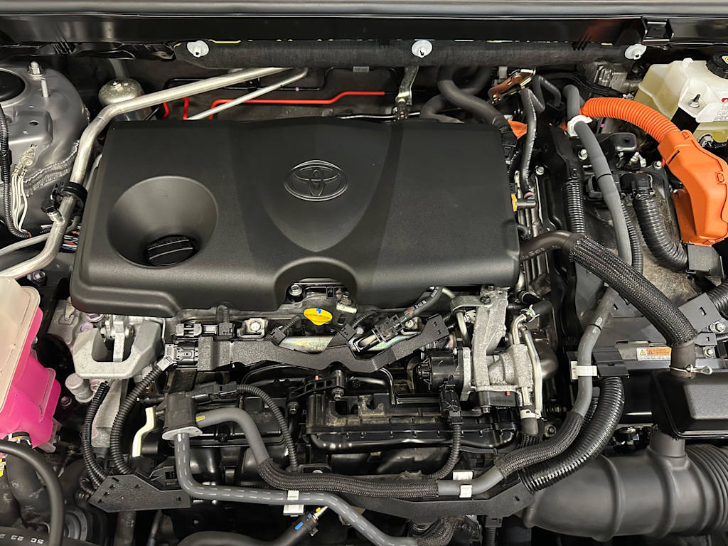 Thumbnail: 2019 Toyota RAV4 - 8