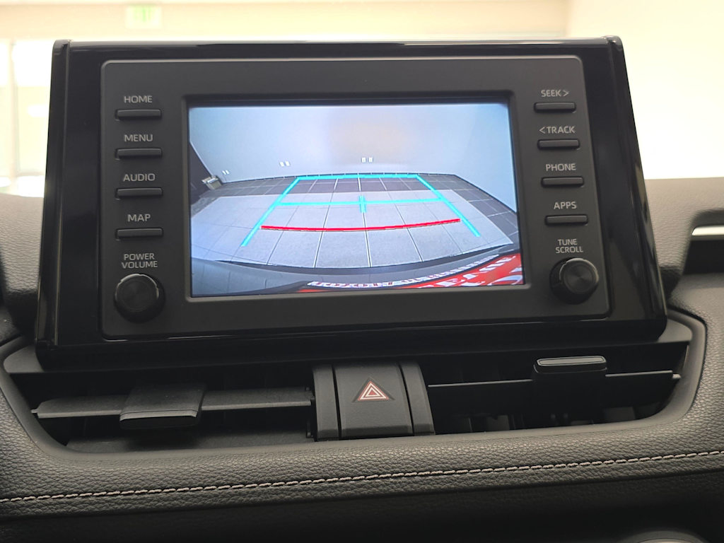 Thumbnail: 2019 Toyota RAV4 - 14