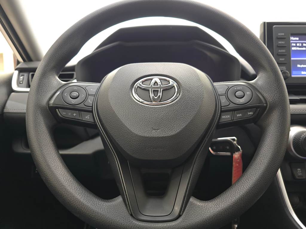 Thumbnail: 2019 Toyota RAV4 - 12