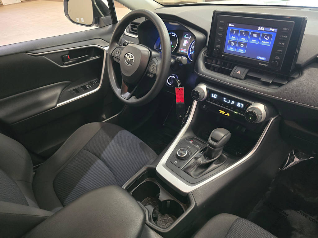 Thumbnail: 2020 Toyota RAV4 - 15