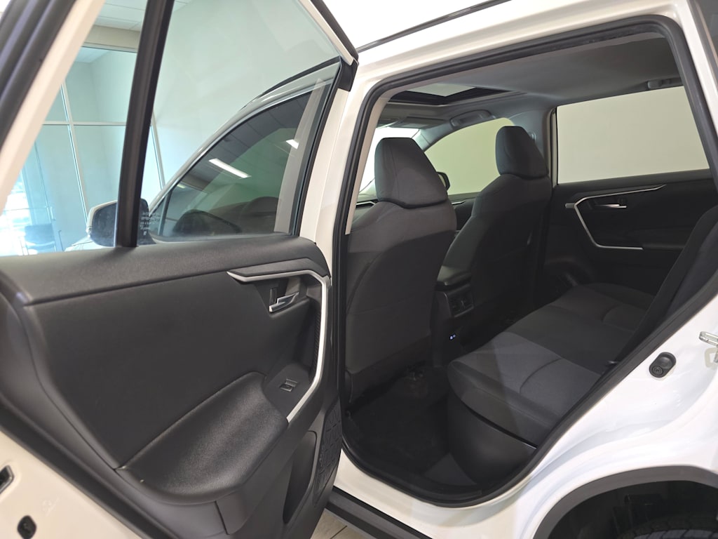 Thumbnail: 2023 Toyota RAV4 - 29