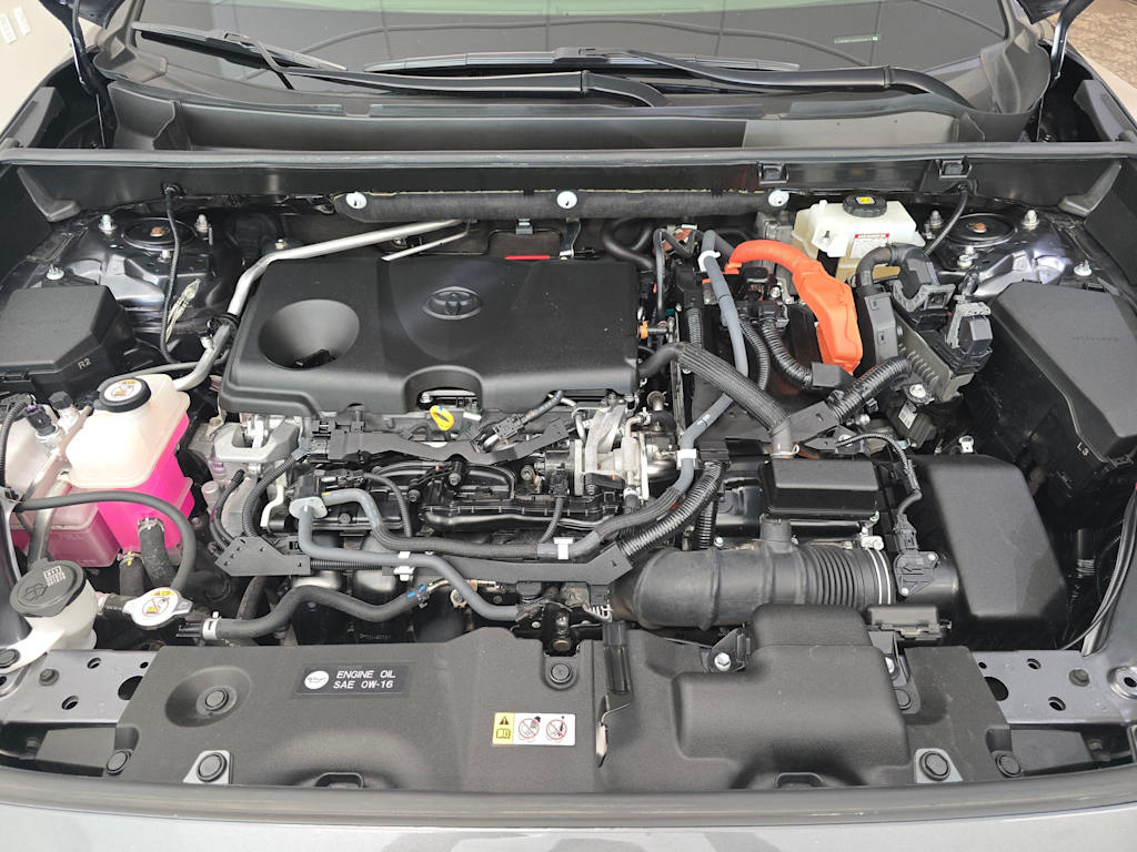 Thumbnail: 2019 Toyota RAV4 - 9