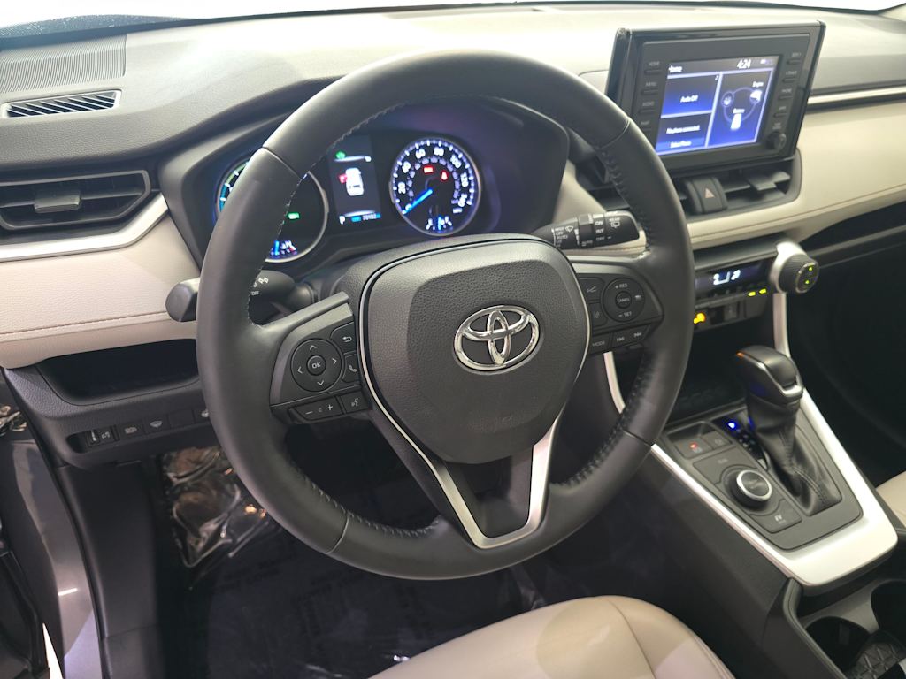 Thumbnail: 2019 Toyota RAV4 - 2