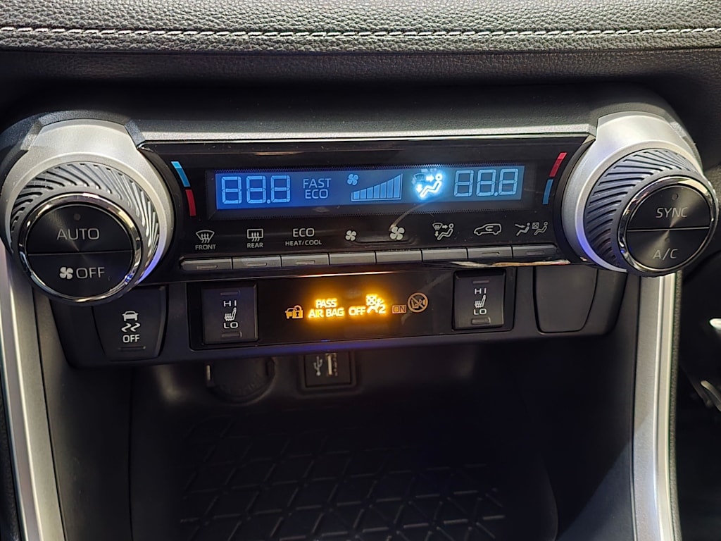 Thumbnail: 2025 Toyota RAV4 - 23