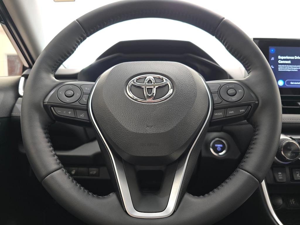 Thumbnail: 2025 Toyota RAV4 - 14