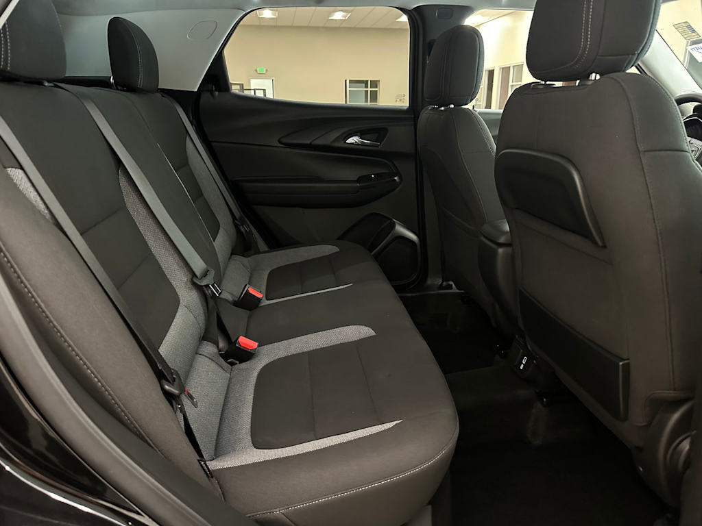 Thumbnail: 2023 Chevrolet TrailBlazer - 29